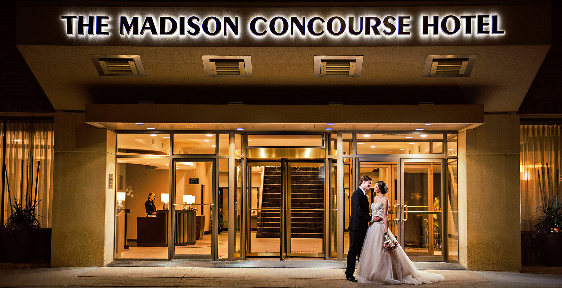 The Madison Concourse Hotel Esterno foto
